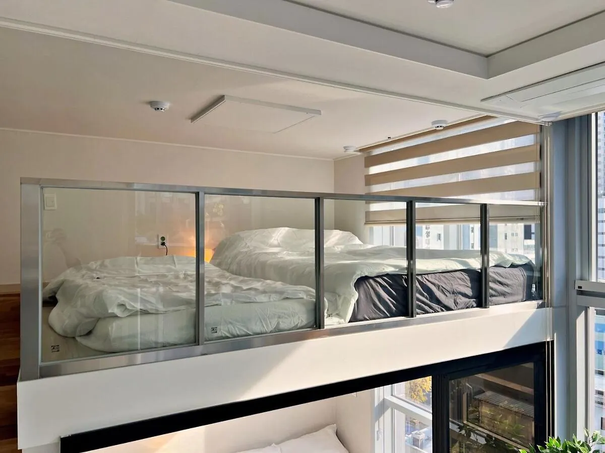 Cozy Loft 4 Minutes Away From Myeongdong Apartment Seoul