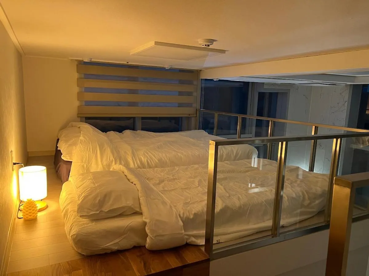 Cozy Loft 4 Minutes Away From Myeongdong Apartment Seoul 0*,  South Korea