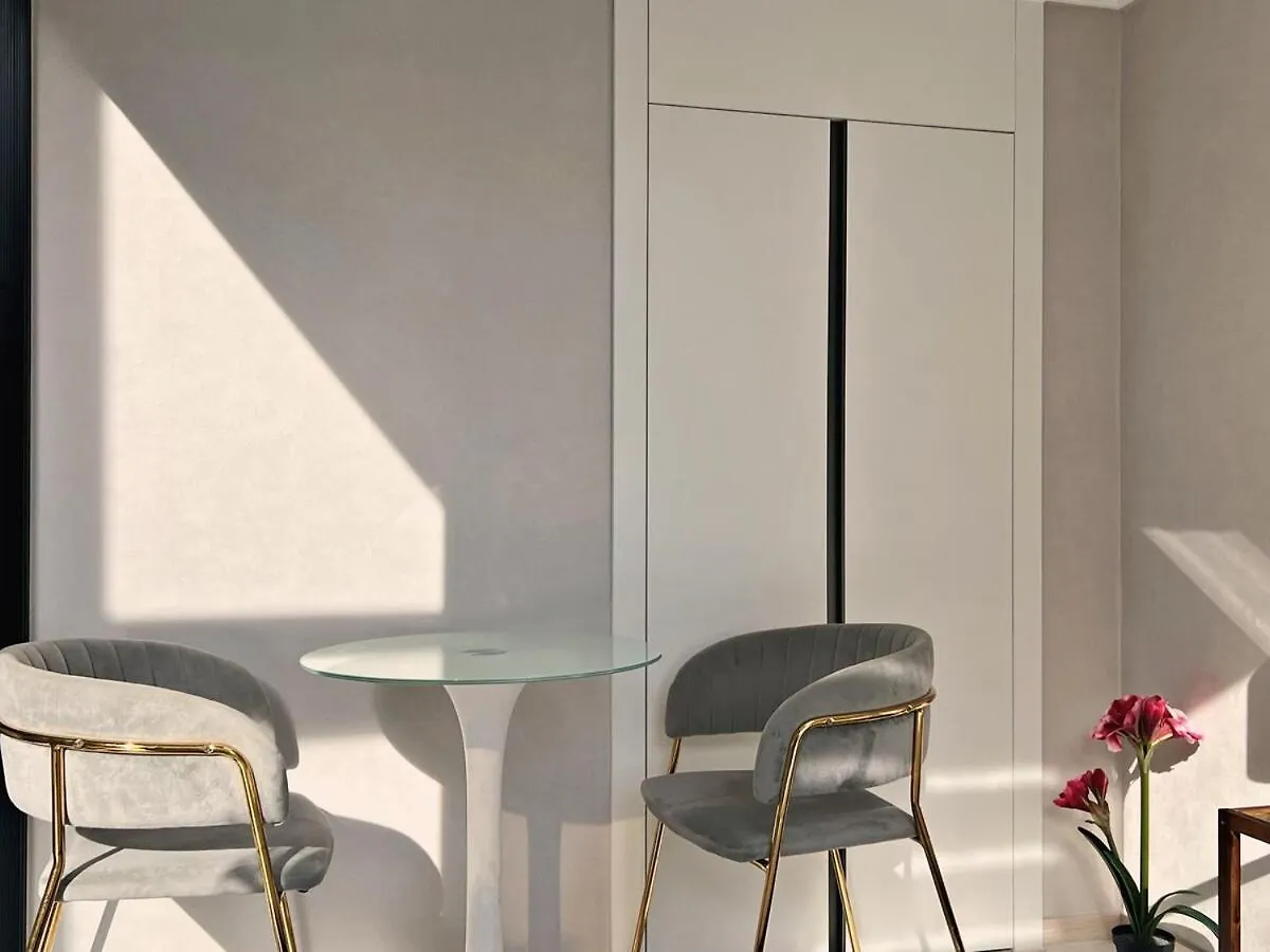 Cozy Loft 4 Minutes Away From Myeongdong Lägenhet Seoul